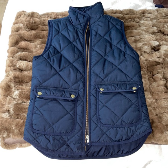 J crew quilted vest - Picture 3 of 5